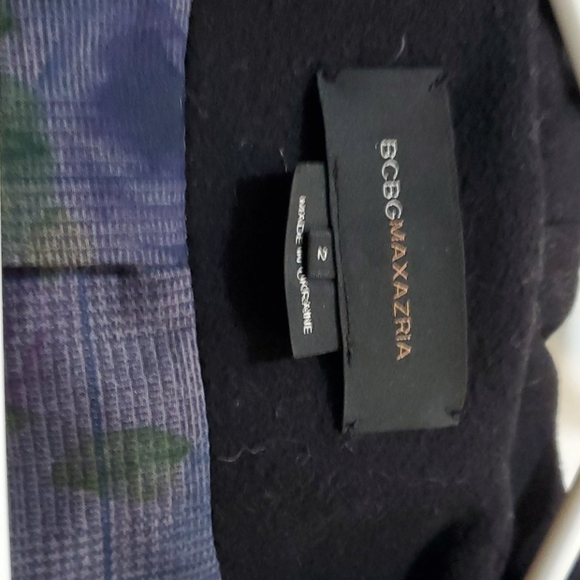 Beautiful Black Wool Coat - Picture 2 of 6